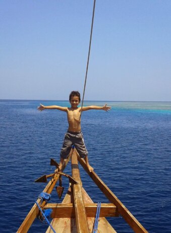 Bateau sur Komodo en Famille