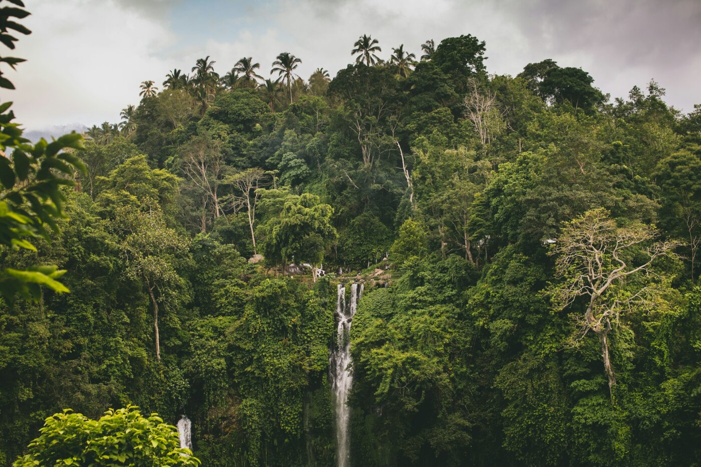 Bali waterfall munduk 1