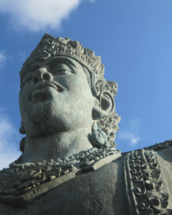 Bali Garuda Wisnu Statue