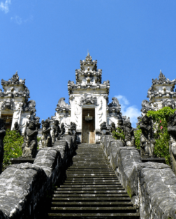Le temple de Pura Lempuyang à Bali