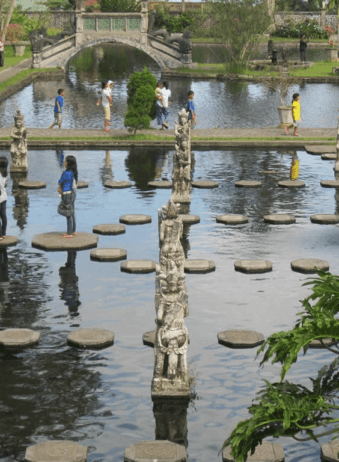 Bali Tirtag gangga Waterpalace