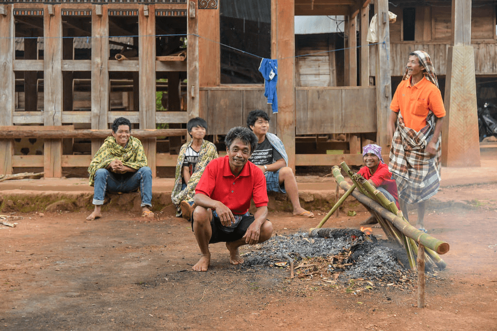 Pa'piong (Plat Traditionnelle Toraja cuisiné dans du bambou)
