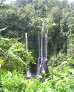 Cascades de Munduk à Bali