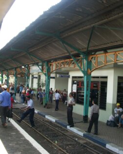 Indonesie Yogyakarta Train Station