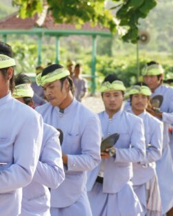 Cérémonie village de Batu Beleq à Lombok