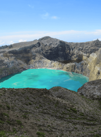 Flores Moni Kelimutu
