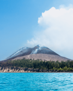 Parc national Ujun Kulon Krakatau volcan Krakatoa