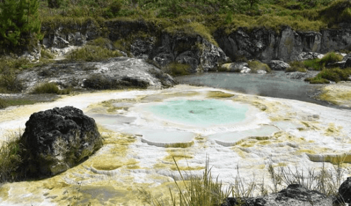Sumatra Sipoholon Hot Spring
