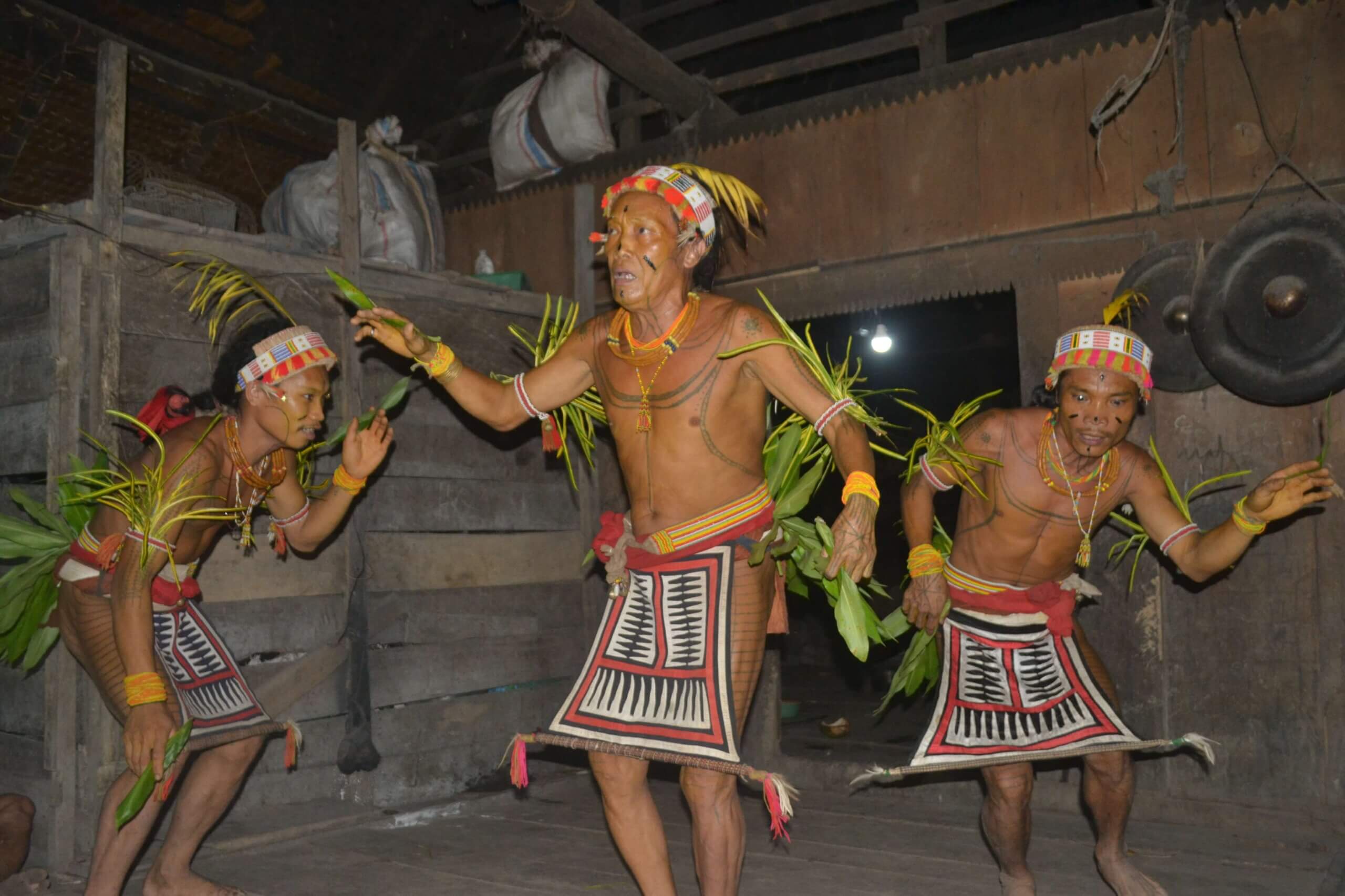 Dance des Mentawaï à Sumatra