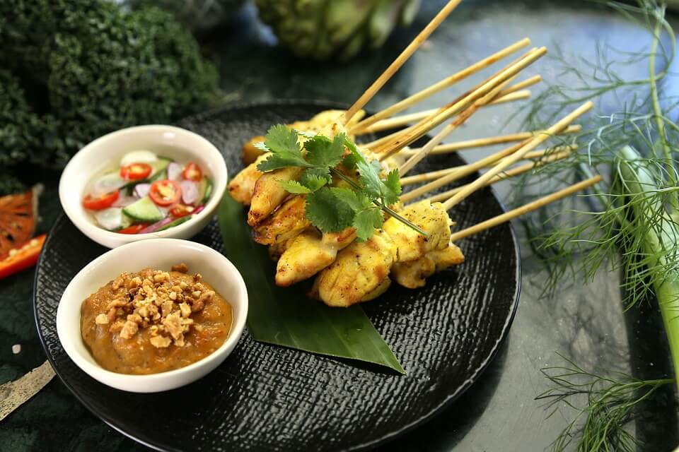 Archipel360 - Blog - Plats -satay-chicken