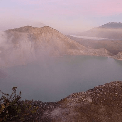Le volcan Ijen a Java