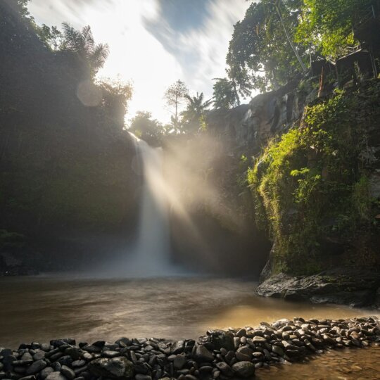 cascade munduk-bali-nature