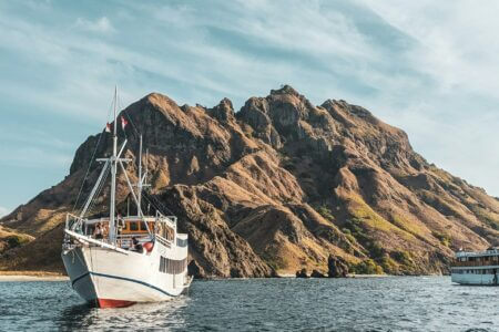 Flores Komodo 7