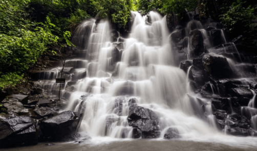 Bali Waterfall Kanto Lampo