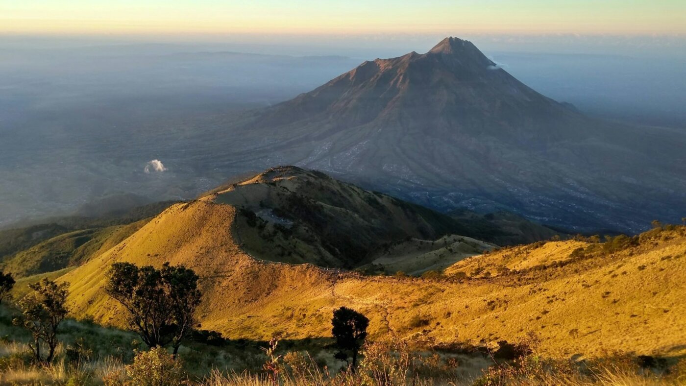 Java Volcan Merbabu 2