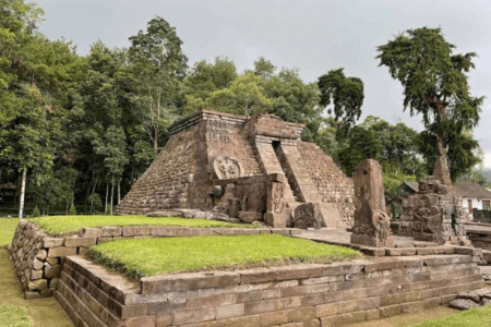 Java temple Candih Sukuh