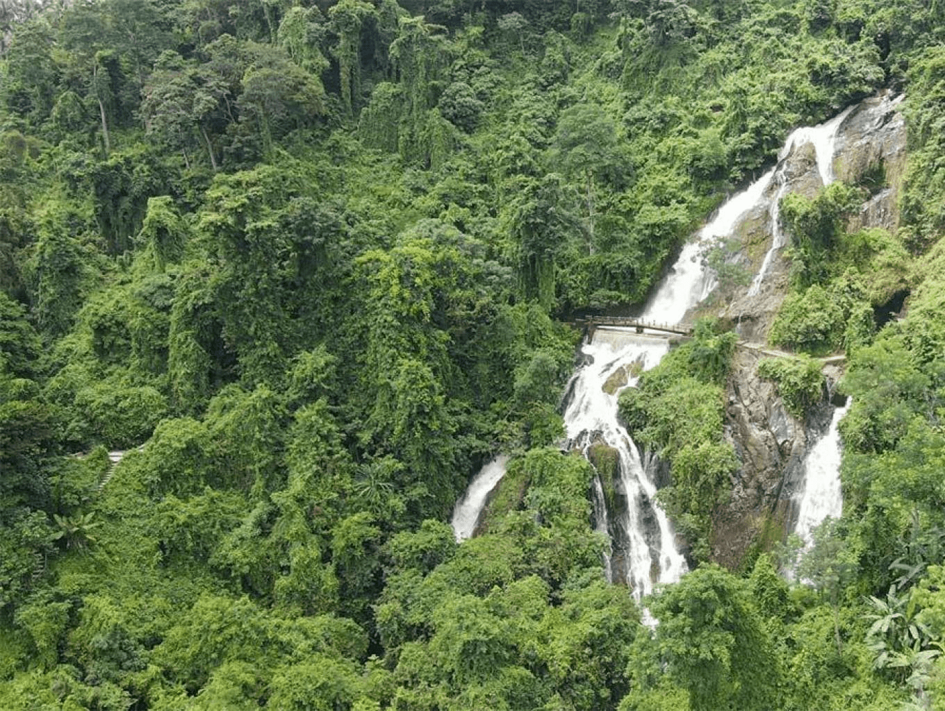 Lombok waterfall Gangga 1