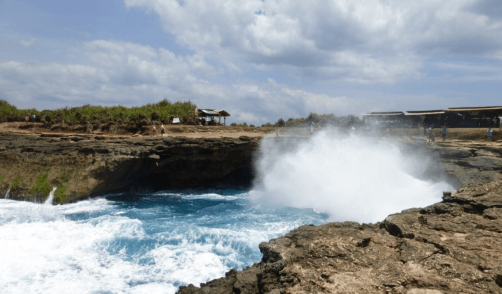 Nusa Lembongan Devil Tears