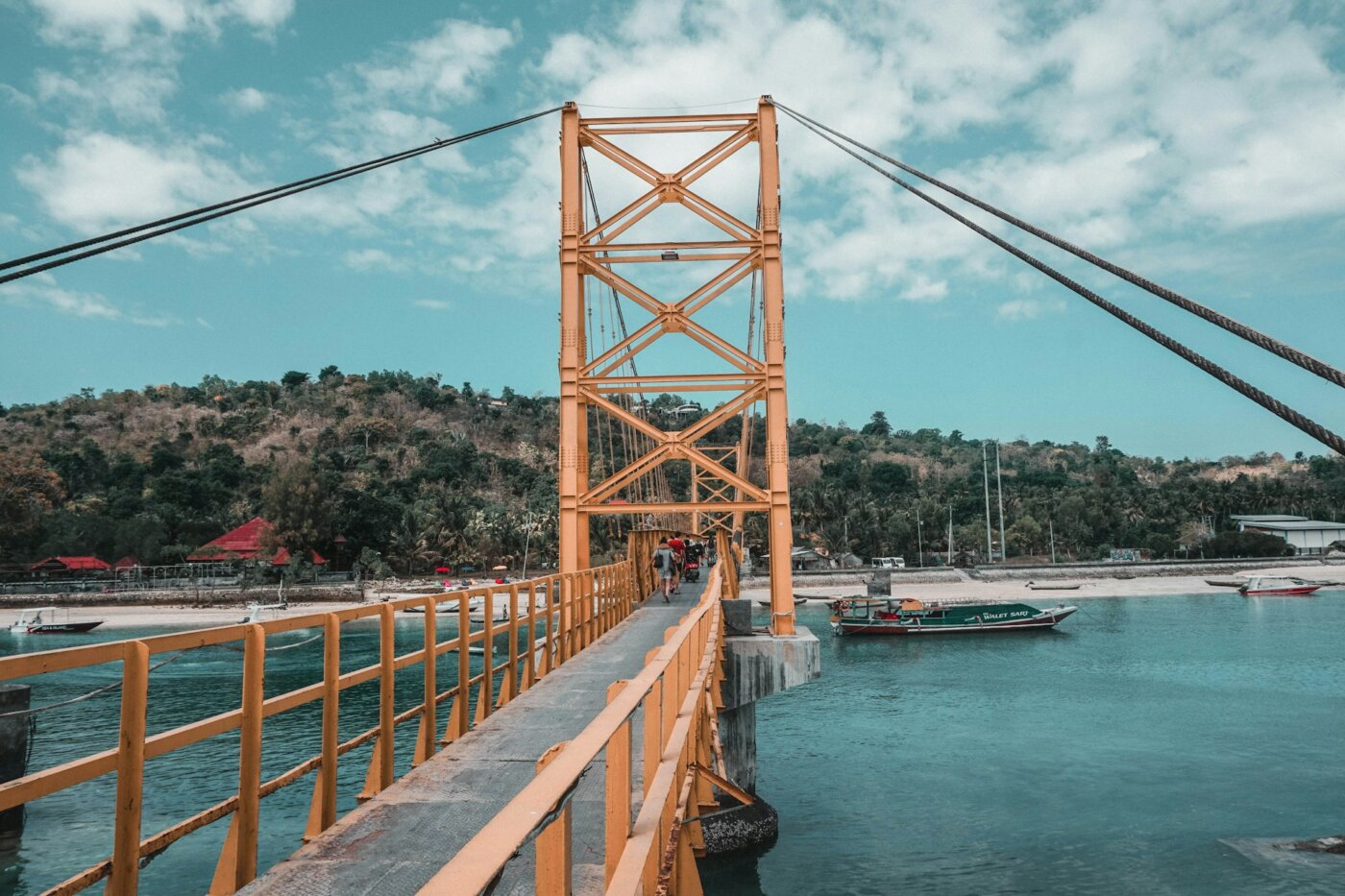 Nusa Lembongan Yellow Bridge 3