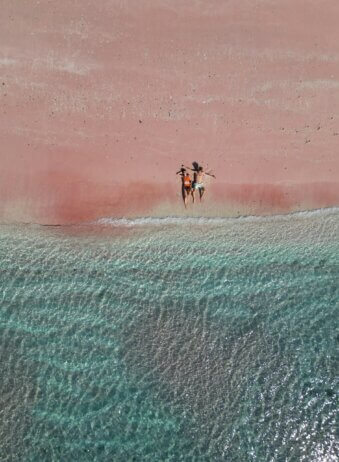 Flores Komodo Pink Beach 3