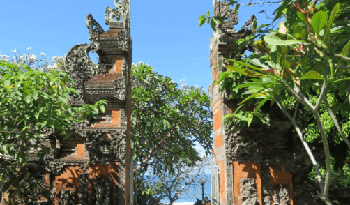 Bali Temple Rambut Siwi 3