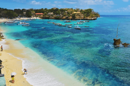 Nusa Lembongan Beach Mushroom Bay