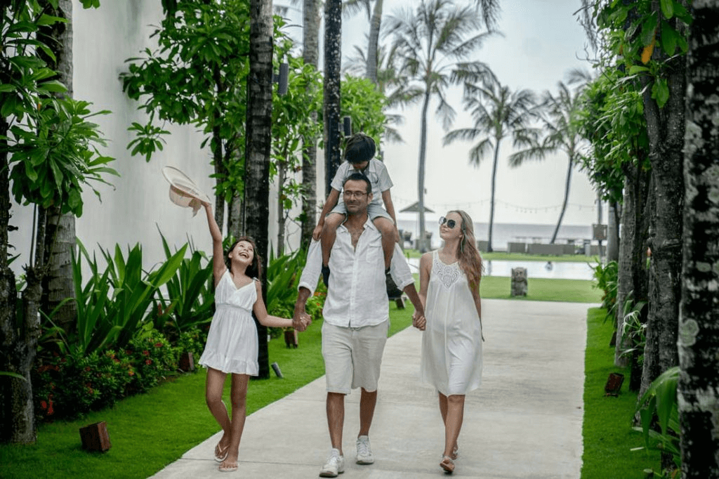 Bali Family 13