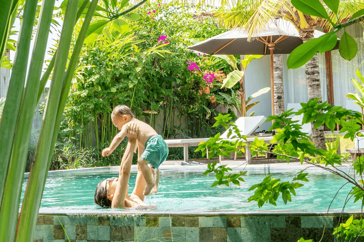 Bali Family 14
