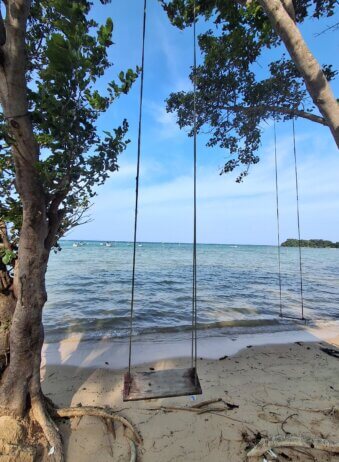 Java Karimunjawa Pantai Bobby 3