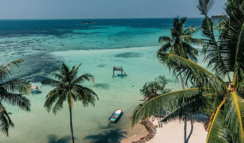 Java Karimunjawa Barakuda Beach