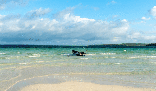 Maluku Kei Island Ngurbloat Beach 1
