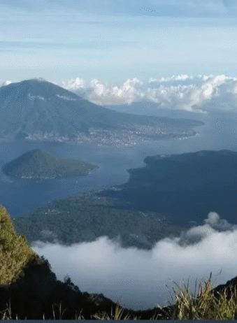 Maluku Tidore Volcan Kie Matubu 2