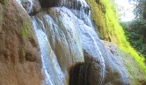 Timor Kupang Oenesu Waterfall 2