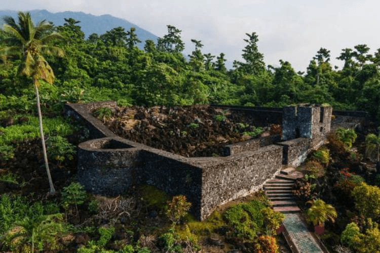 Maluku Tidor Fort Tahula 1