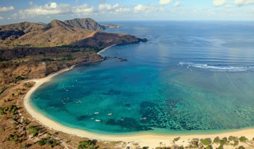Sumbawa Maluk Beach 1