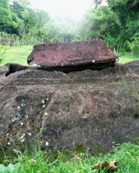 Sumbawa Megalith Aik Renung 2