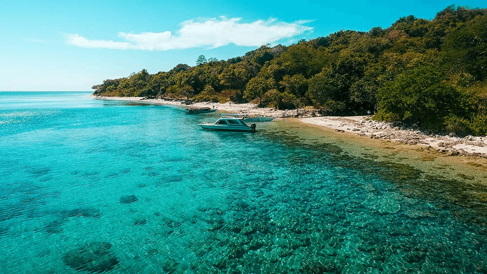 Sumbawa Pulau Moyo 1