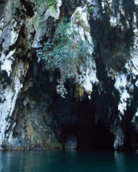Papua Kotilola Cave