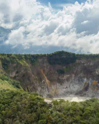 Sulawesi Volcan Mahawu